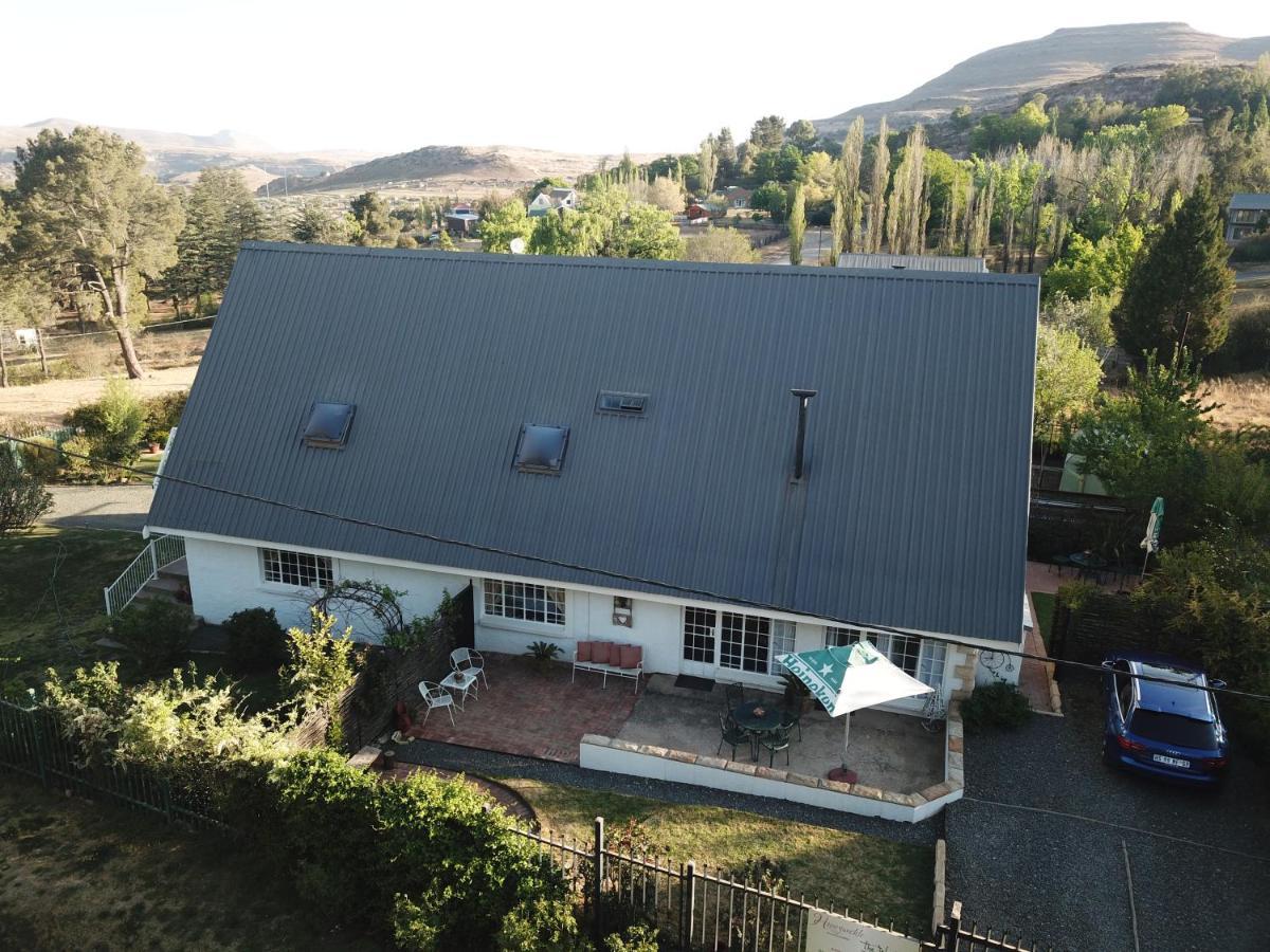 Hotel Honeysuckle Clarens Exteriér fotografie