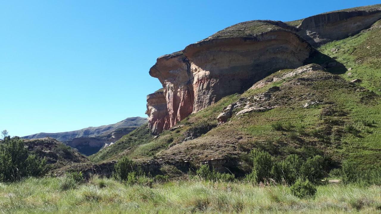 Hotel Honeysuckle Clarens Exteriér fotografie